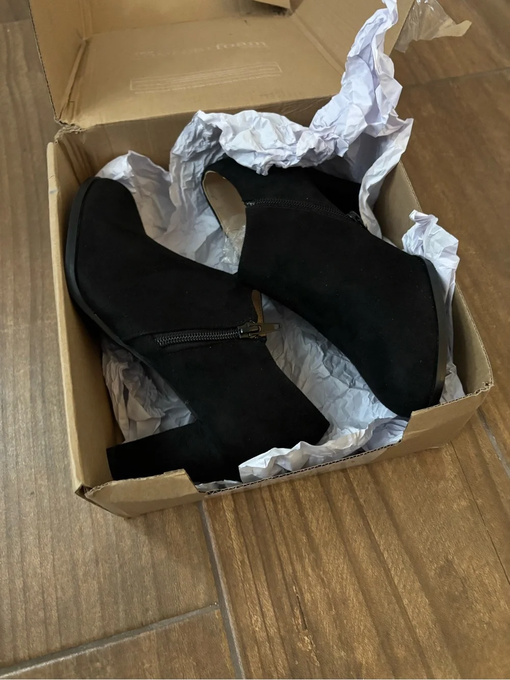 Journee Collection Women's Comfort Wide Width Sanzi Bootie